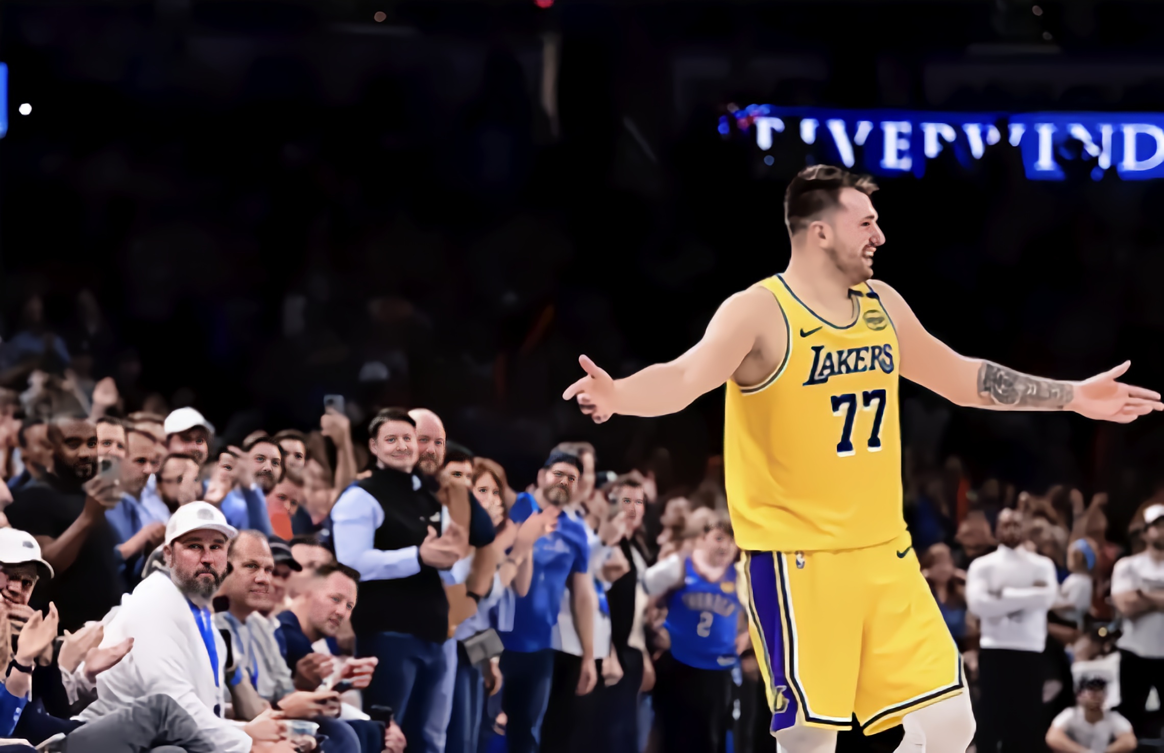 玩加电竞-赛地聚焦：NBA常规赛今晚热度飙升；米兰奥林匹亚单刀错失；气氛紧张；轮换策略被讨论的简单介绍