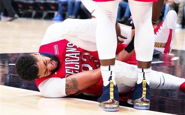 - 浓眉哥关键节点回归赛场,瑞士队带队取胜了吗 